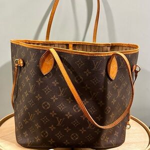 Louis Vuitton Monogram Neverfull MM